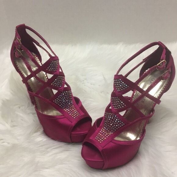 Hot Pink Sole Obsession Satin Evening Shoe - Picture 1 of 8